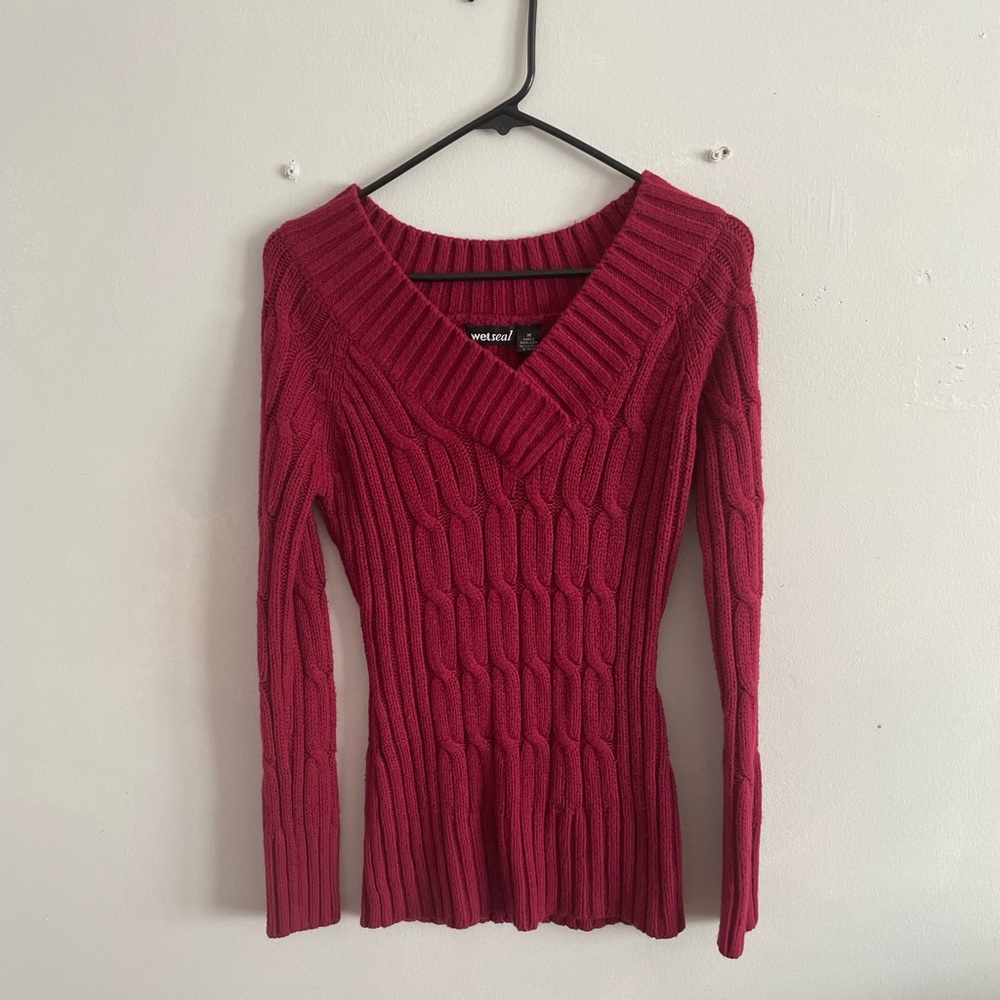 Wet seal pretty red sweater
